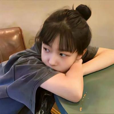 10号舱里的女人